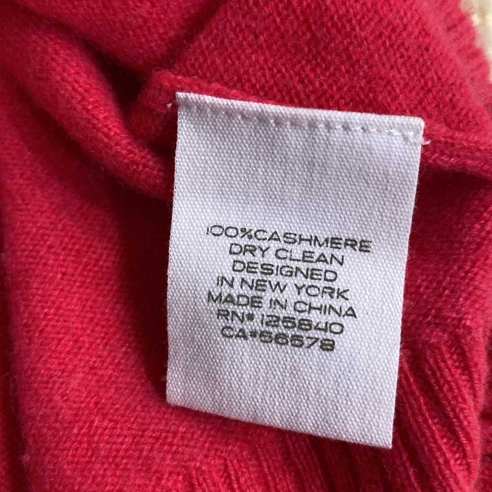 Intermix Roya Cashmere V-neck Button Front Size MP - Picture 12 of 12